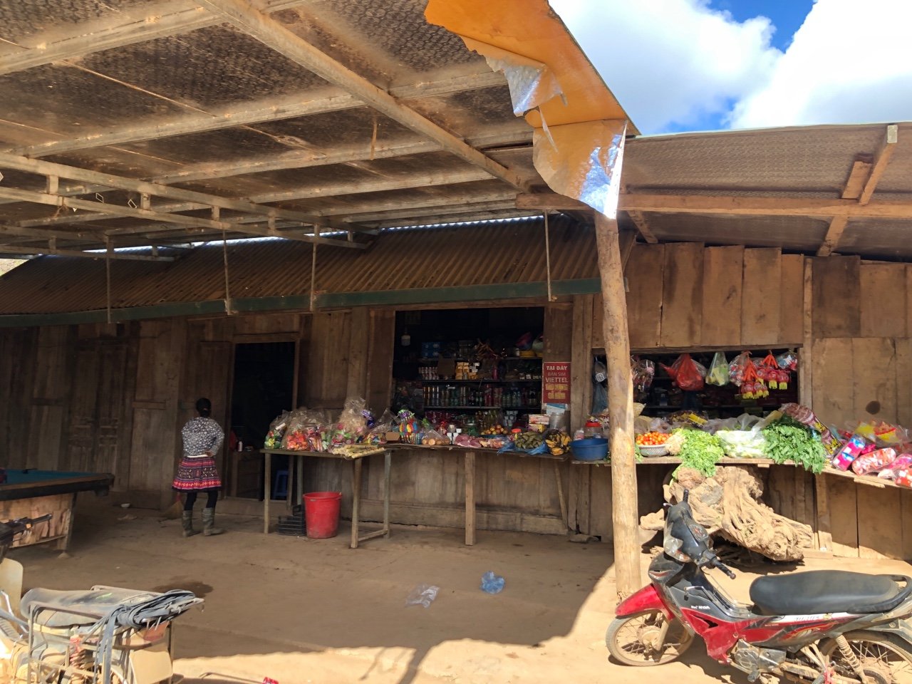 Genuine Cycling Experience Moc Chau & Mai Chau 5 Days